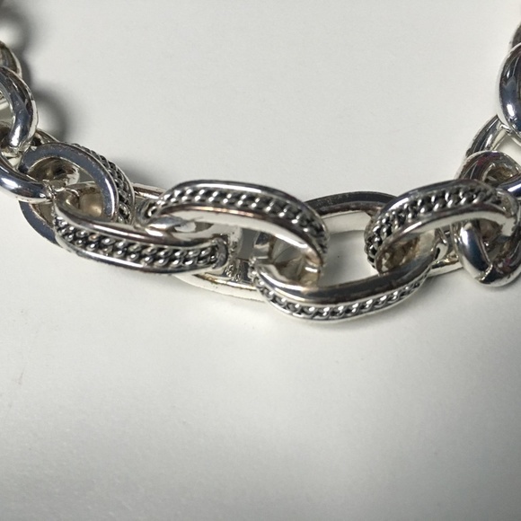 FASHION & COSTUME 8 NECKLACES, 1 BRACELET - Picture 5 of 8